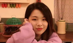 娱乐圈要谨慎吃瓜,吃瓜需谨慎，揭秘真相背后的风险